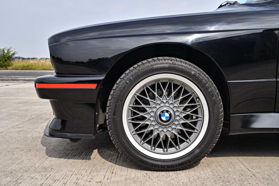 Колеса BMW M3 Sport Evolution (E30) 1990 года  (фото 22 из 55)